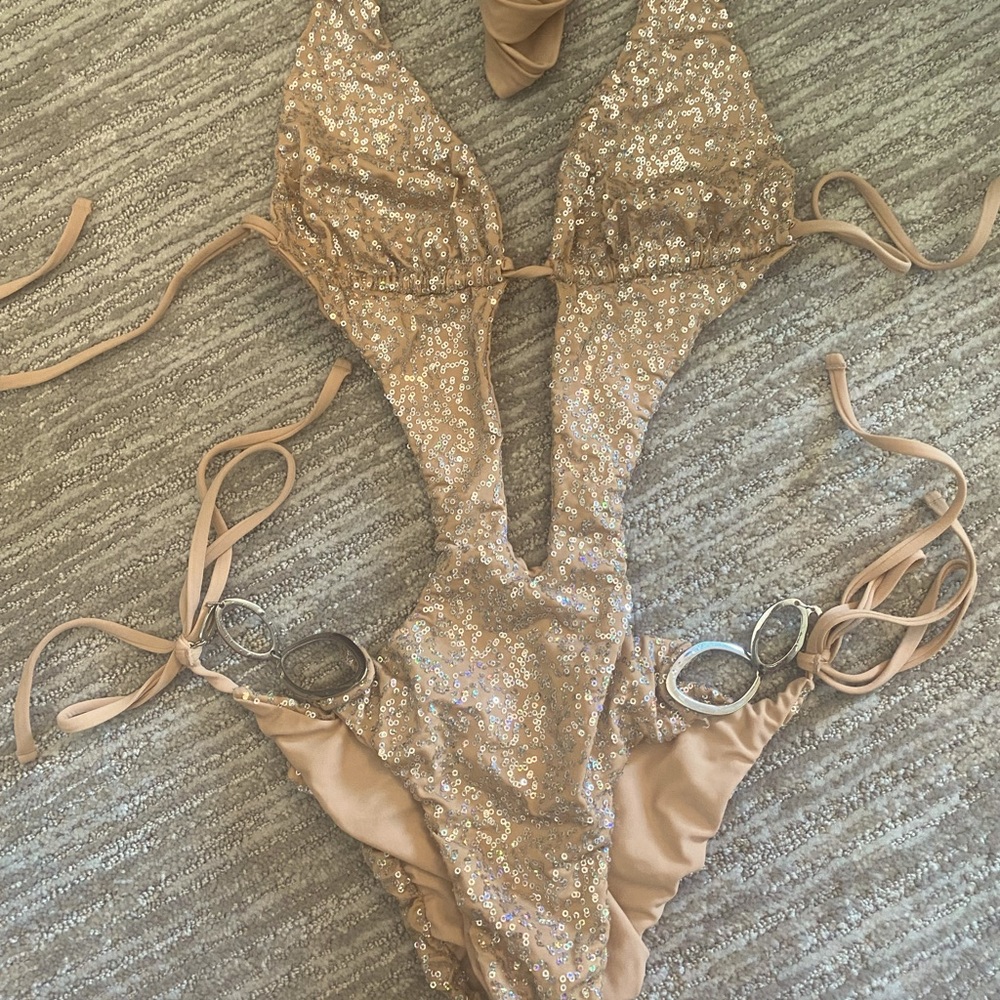 beach bunny monokini